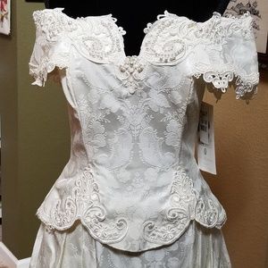 STUNNING Jessica McClintock Wedding Gown!! Size 10